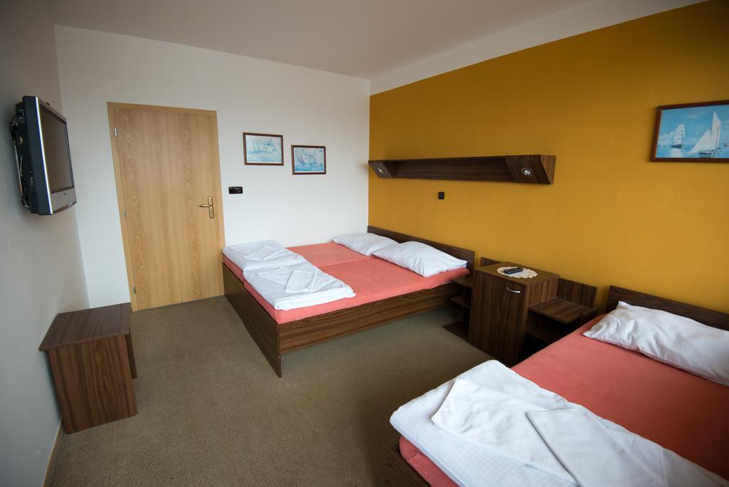 Resort Marina Labe Ловосице Стая снимка